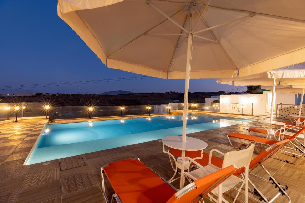 Villa Ostrich Fira  Exterior foto